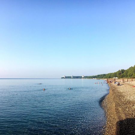 Hotel Solntse Abkhazii Lidzava Esterno foto