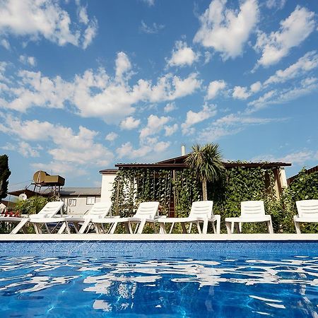 Hotel Solntse Abkhazii Lidzava Esterno foto