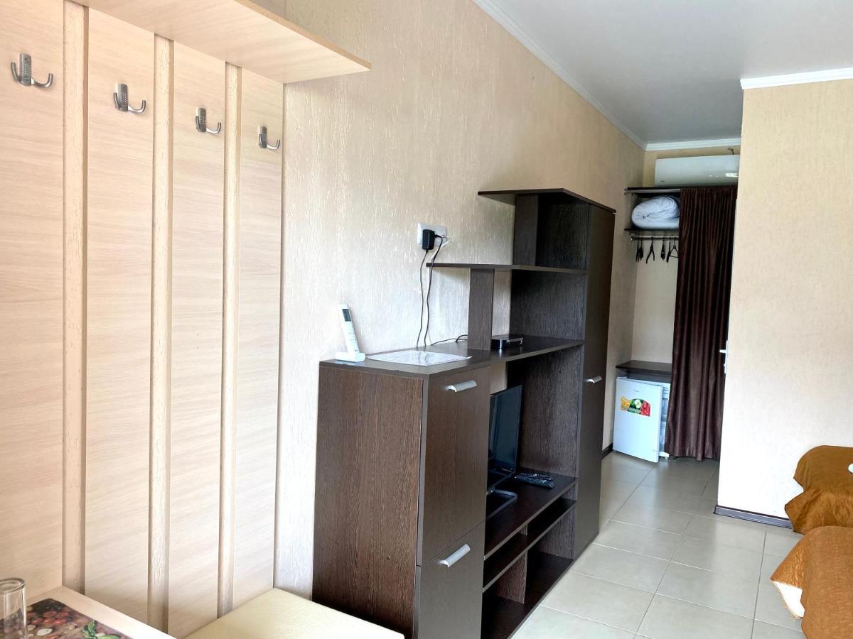Hotel Solntse Abkhazii Lidzava Esterno foto