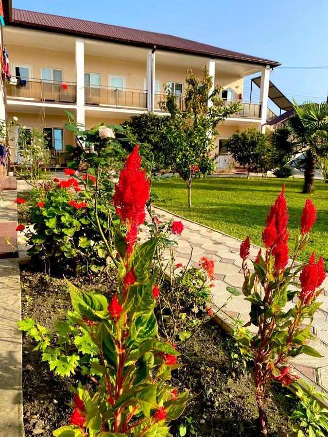 Hotel Solntse Abkhazii Lidzava Esterno foto